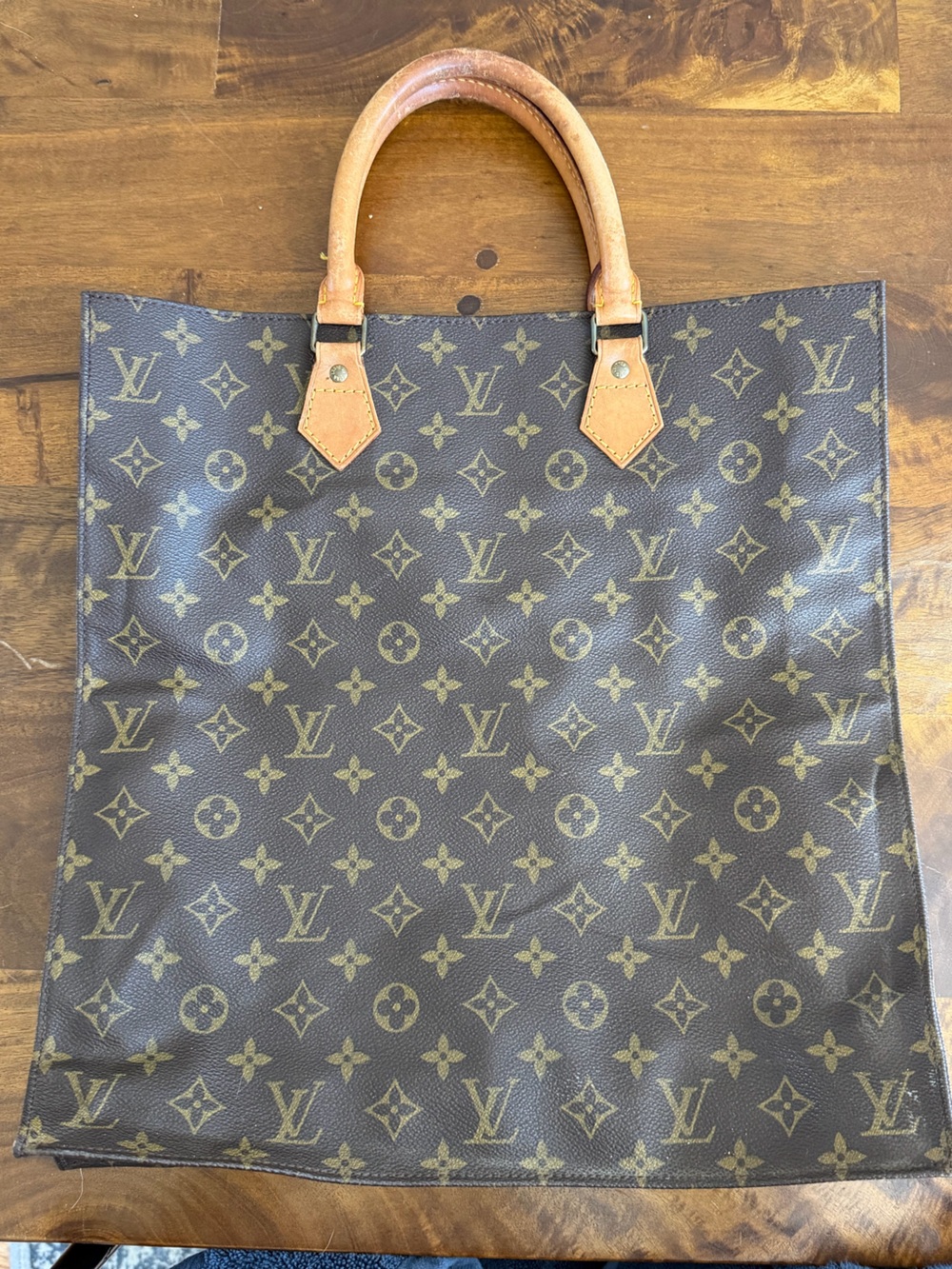 Louis Vuitton Sac Plat PM - COA included